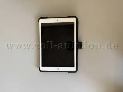 1 Apple iPad 8. Generation / A2270 128 GB + UAG Hülle – kavel bij Zoll-Auktion, Heinsberg