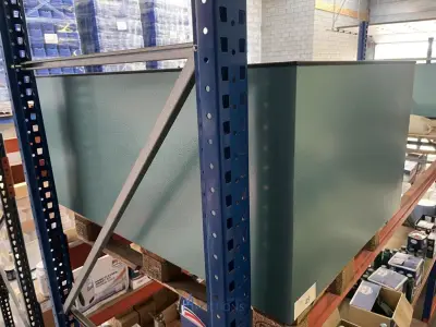 Metalen opvangbak EUROL – kavel bij VH Auctions