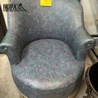Vintage zetel – kavel bij BOPA Auctions, Oekene