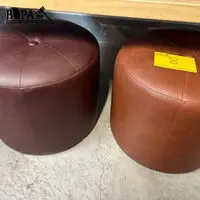 Poef - 2 stuks – kavel bij BOPA Auctions, Oekene