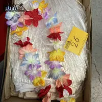 Hawai rokjes met slinger – kavel bij BOPA Auctions, Oekene
