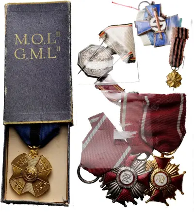 Lot Decorations (8) – kavel bij Schulman, Online!