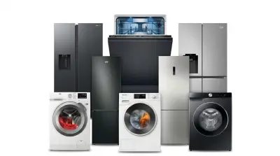 Set van 19 producten - Huishoudelijke apparaten, zit-sta-bureaus - Samsung, Euroseats, AEG – kavel bij Stocklear