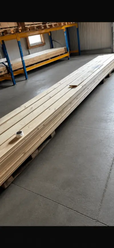 Ca. 40x Vuren planken, schaafd 46,56 m² – kavel bij Onlineveilingmeester, Dokkum