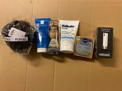 Ca. 645x Persoonlijke verzorging, Gillette, Niveau, L'oreal Etc – kavel bij Onlineveilingmeester, Dokkum