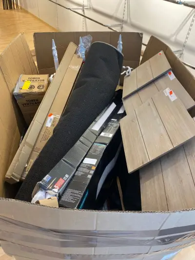 Ca. 80x Winkel- en magazijninventaris – kavel bij Onlineveilingmeester, Dokkum