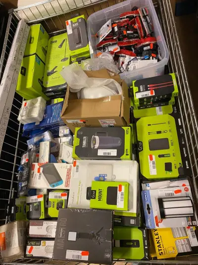 Ca. 276x Gereedschap, elektronica en multimedia, Philips, Makita, Goui Etc – kavel bij Onlineveilingmeester, Dokkum