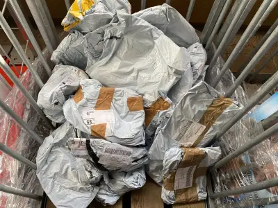 Ca. 27x Retouren – kavel bij Onlineveilingmeester, Dokkum