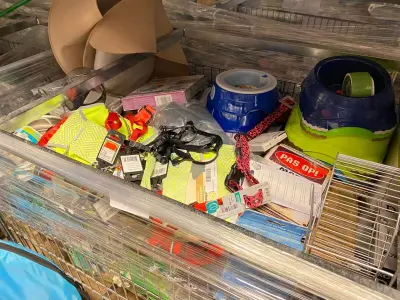 Ca. 114x Dierenbenodigdheden, Beeztees, Boon Nylon, Trixie Etc – kavel bij Onlineveilingmeester, Dokkum