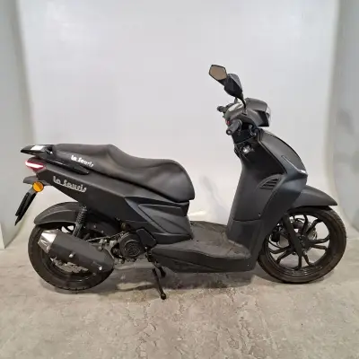 Bromscooter, La Souris, Grandcruiser, 2025 – kavel bij Domeinen Roerende Zaken, Groningen