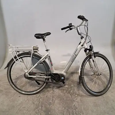 Elektrische damesfiets, Stella, Novara – kavel bij Domeinen Roerende Zaken, Groningen