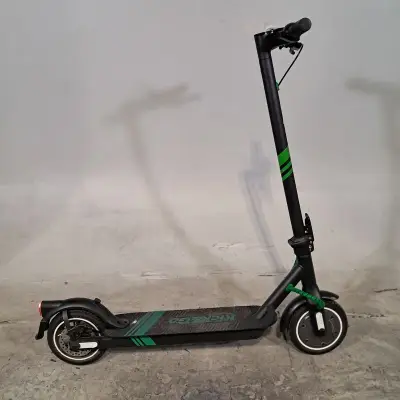Elektrische step, Kick&Go – kavel bij Domeinen Roerende Zaken, Groningen