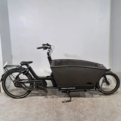 Elektrische bakfiets, Urban Arrow, 2021 – kavel bij Domeinen Roerende Zaken, Groningen