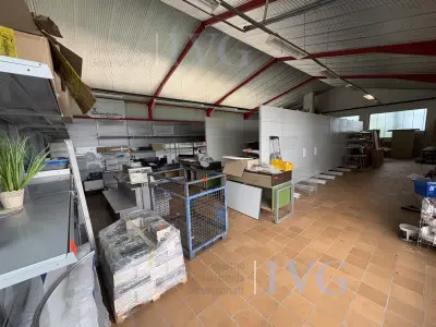 umfangreicher Posten Warenbestand/Ersatzteile – kavel bij IVG, Cloppenburg
