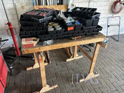 Posten Verbauchsmaterialien / Kleinwerkzeug – kavel bij IVG, Cloppenburg