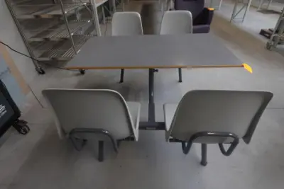 Vintage kantineset /gecombineerde tafel – kavel bij Openbare Verkopen, Harelbeke