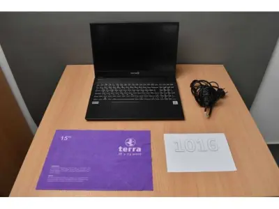 1 Terra Mobile 1516 – Notebook – 39,6 cm (15.6") – kavel bij Zoll-Auktion, Lage