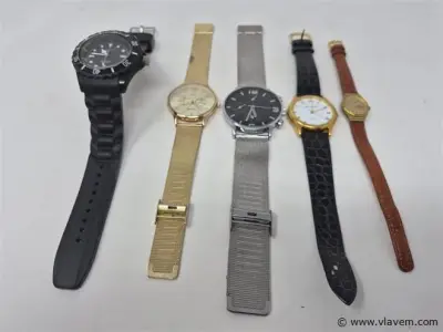 Horloges – kavel bij Vlavem