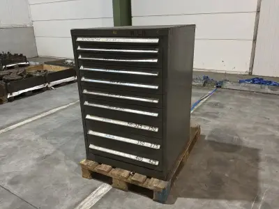 Lista Industriële metalen ladekast – kavel bij Dome Auctions, Depot Deinze