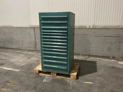 Lista Industriële metalen ladekast – kavel bij Dome Auctions, Depot Deinze