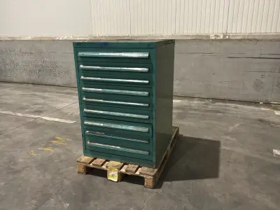 Lista Industriële metalen ladekast – kavel bij Dome Auctions, Depot Deinze
