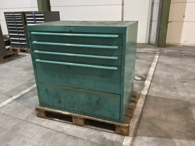 Lista Industriële metalen ladekast – kavel bij Dome Auctions, Depot Deinze