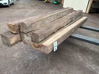 Balken in Teak hout (7x) – kavel bij Dome Auctions, Depot Deinze