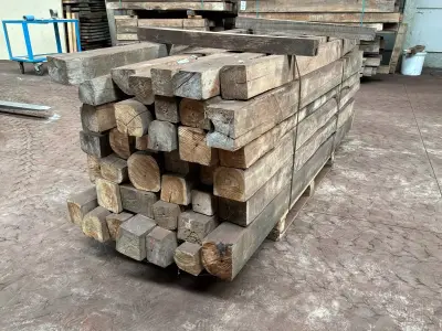 Balken in Teak hout (37x) – kavel bij Dome Auctions, Depot Deinze