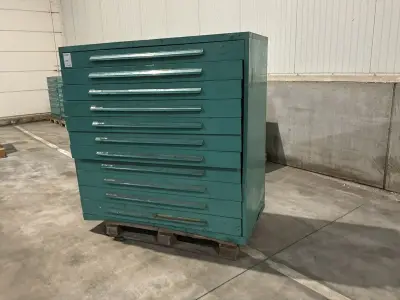 Lista Industriële metalen ladekast – kavel bij Dome Auctions, Depot Deinze
