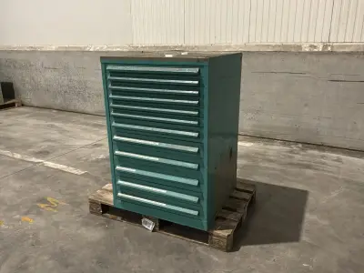 Lista Industriële metalen ladekast – kavel bij Dome Auctions, Depot Deinze
