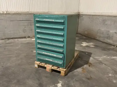 Lista Industriële metalen ladekast – kavel bij Dome Auctions, Depot Deinze