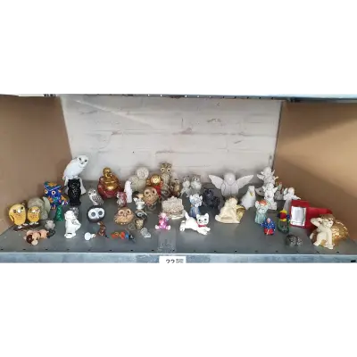 Posten Figuren – kavel bij Luedtke Versteigerungen, Berlin