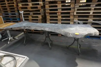 Stamboom tafel – kavel bij Openbare Verkopen, Wielsbeke