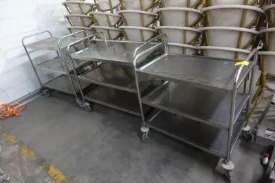 3x verrijdbare inox kar – kavel bij Openbare Verkopen, Wielsbeke