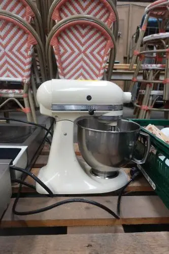 Keukenrobot KitchenAid – kavel bij Openbare Verkopen, Wielsbeke