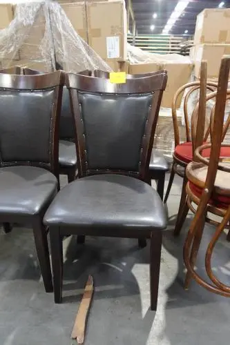 19x Houten stoel – kavel bij Openbare Verkopen, Wielsbeke