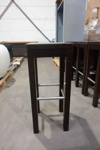 12x Houten barstoel – kavel bij Openbare Verkopen, Wielsbeke