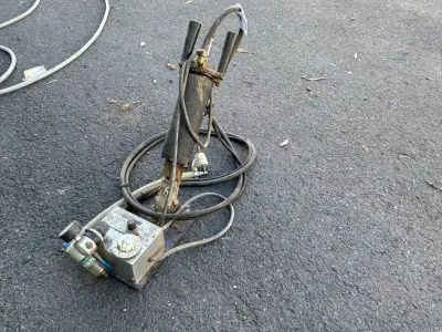 Ready Glue 275H thermoplastisch applicatiesysteem hot-melt lijmmachine – kavel bij Dome Auctions, Ninove