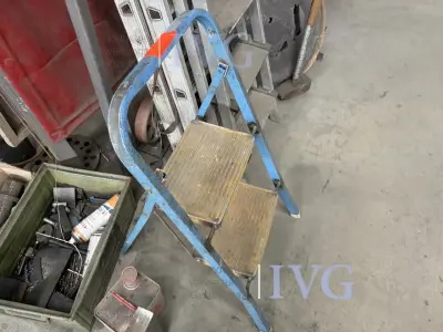 Aluminium opstapje – kavel bij IVG, Olfen