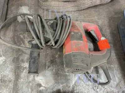 Kombihammer MILWAUKEE PLH 32 XE – kavel bij IVG, Olfen
