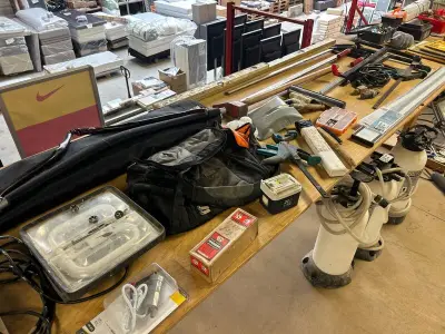 Partij gereedschappen, installatiematerialen en elektra – kavel bij Onlineveilingmeester, Hoogeveen