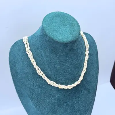 Meerstrengs zoetwaterparel collier 'Rice Beads' met zilveren sluiting – kavel bij Onlineveilingmeester