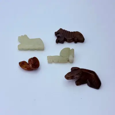 5x Antieke Chinese jade - ca. Qing-Dynasty – kavel bij Onlineveilingmeester