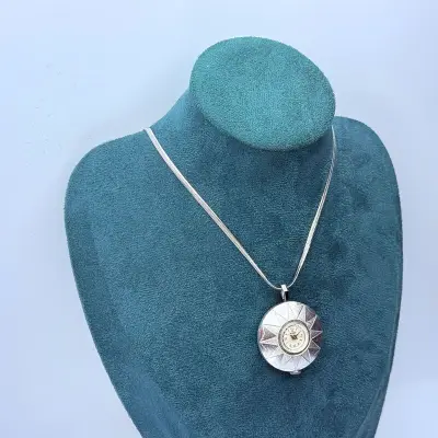 Wilson vintage mechanisch pendant horloge – kavel bij Onlineveilingmeester