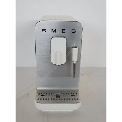 SMEG Kaffeeautomat – kavel bij Luedtke Versteigerungen, Berlin