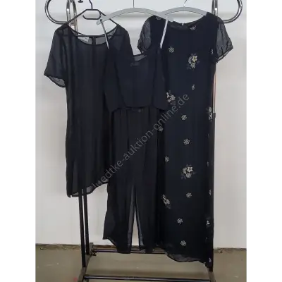 Kleid Tristan&Iseut + 3 Teiler Black Dress – kavel bij Luedtke Versteigerungen, Berlin