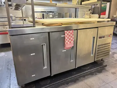 1 3-Deurs Rvs Koelwerkbank Fagor – kavel bij Hammertime