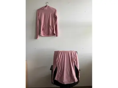 1 SaPo original Dare 2B Sprint City Hoodie, Gr. 34 + 36, powder pink, neu, 2-tlg – kavel bij Zoll-Auktion, Mainz