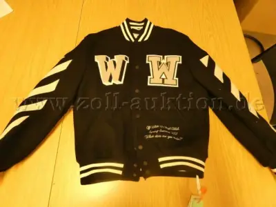 1 Herren-Collegejacke, Baseball Jacket, Off-White, Gr. M – kavel bij Zoll-Auktion, Berlin