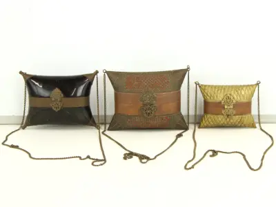 Drie vintage Indiase avondtasjes – kavel bij De Kringwinkel, Antwerpen